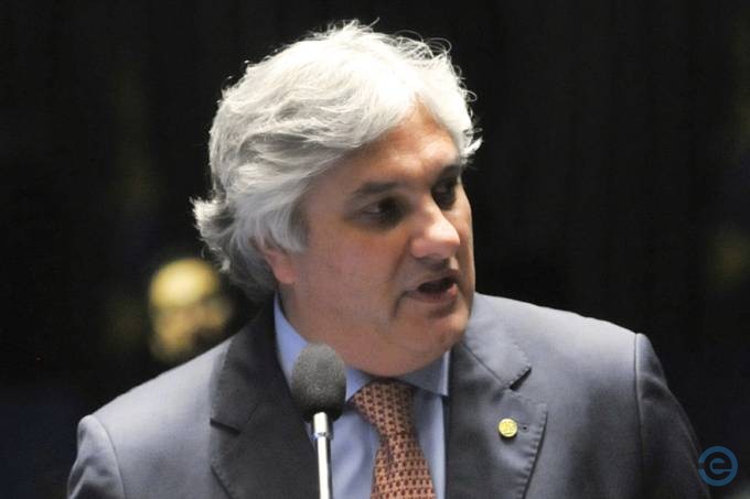 Odebrecht revela caixa dois de R$ 9 milhões a Delcídio do Amaral