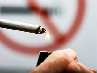 Entre 2006 e 2012, o número de adolescentes que fumam caiu 45%