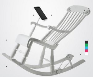 Cadeira de balanço serve como carregador para iPhone
