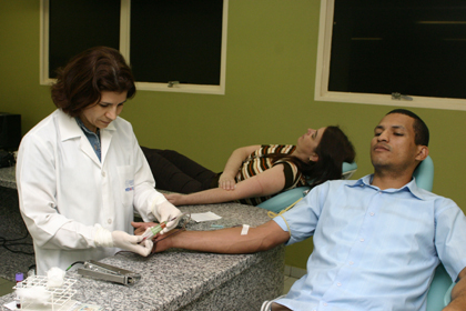 Hemosul realiza campanha de cadastramento de doadores de medula óssea na Capital